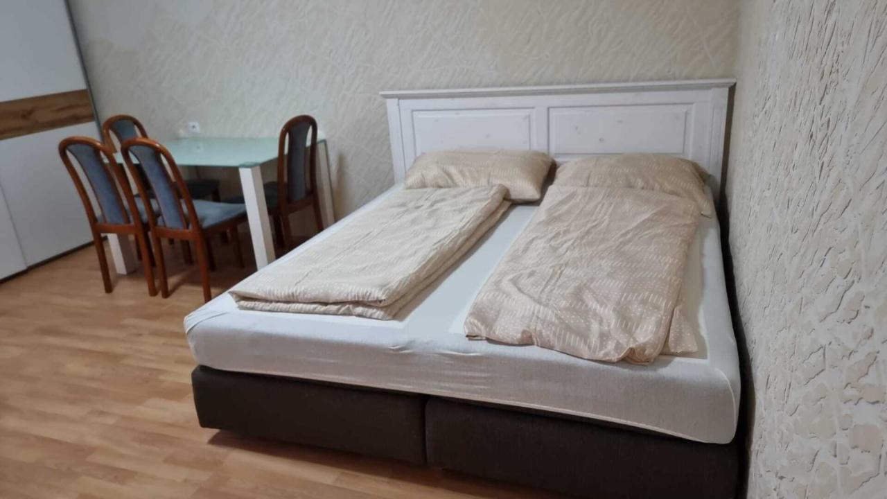 Premier Double Room Mz Vienna Exterior photo