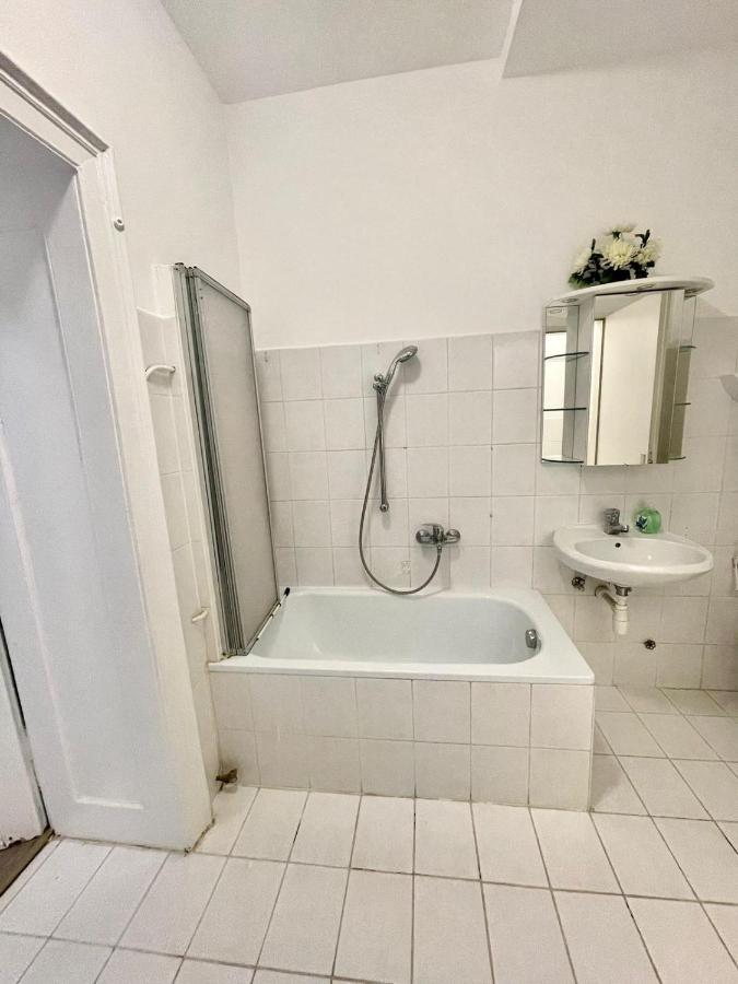 Premier Double Room Mz Vienna Exterior photo